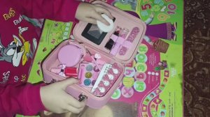 Детский набор для красоты.