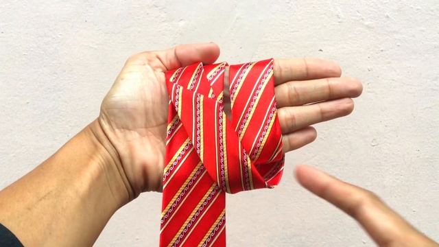 How To Tie A Tie Slowly - Easy Half Windsor Knot