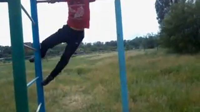 Полотеничко на турнике смотреть онлайн