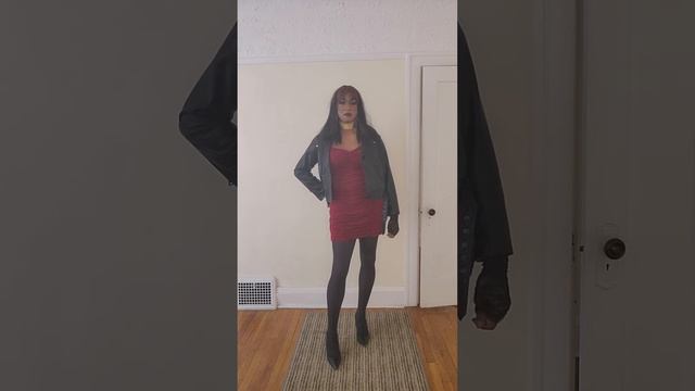 More Crossdresser Red Short Dress смотреть онлайн