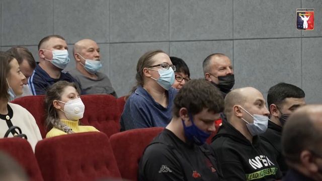 Дмитрий Карасев побывал с рабочим визитом в Снежногорске смотреть онлайн