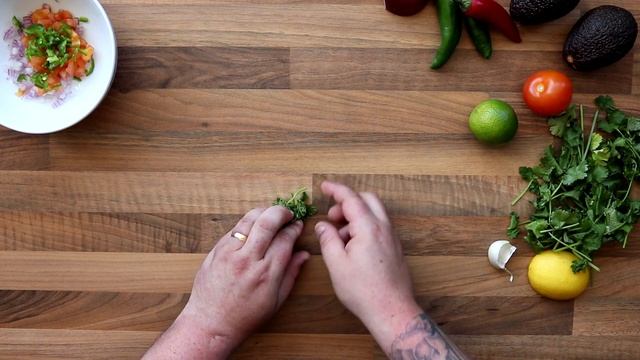 Top 3 - Party Dips | How to make Guacamole, Salsa, yogurt mint and cucumber dips смотреть онлайн
