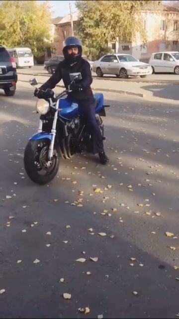 Покатушки на Honda CB 400 Vtec | Закрытие мотосезона 2018 смотреть онлайн