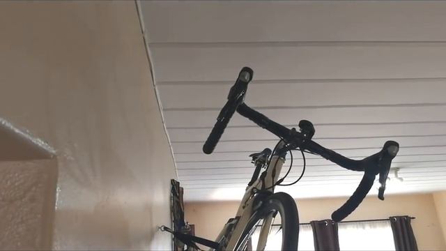 Wall Mount Bicycle Hanger - Installing a Levitate Bike Rack смотреть онлайн