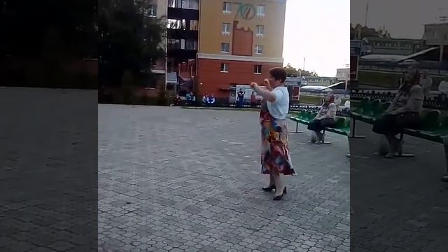 День семьи и верности! 08.07.17 г.Альметьевск, литературный дворик! смотреть онлайн