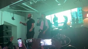 Каспийский Груз - На белом