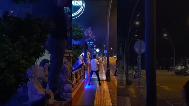 Мармарис. Marmaris.  Развлечения на улицах Мармариса.mp4