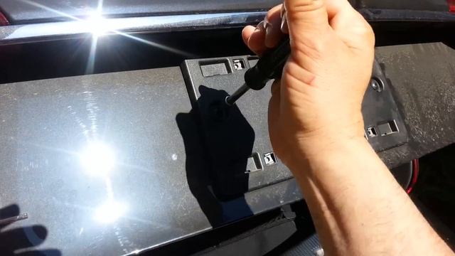 How To Quickly & Easily Remove An Audi Plate Frame