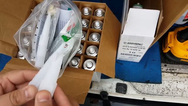 Dow Express Ez Kit , One Hour Curing SDAT Glue . Auto Glass Replacement Glue