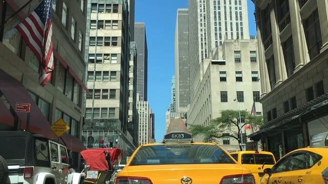 Парковка в Нью Йорке - головная боль жителей города. смотреть онлайн