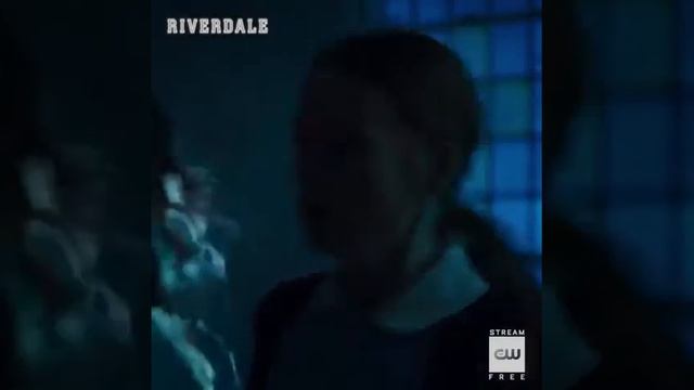 Vanessa Morgan's Favorite Scene of Riverdale Season 2 смотреть онлайн
