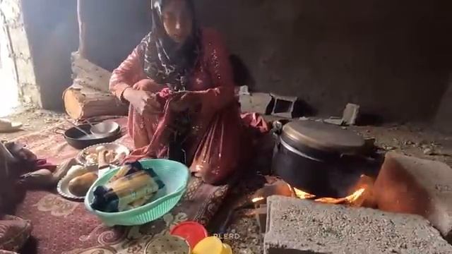 28.01.2024 Пламя фермерского дома Шедевр матери-одиночки В дождливый день смотреть онлайн