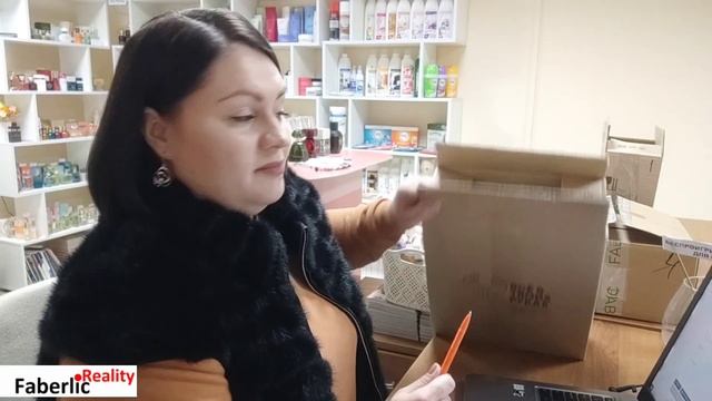 📸 Бизнес Влог / Зонт с браком / Собираю возвраты / Закулисье Пункта Выдачи #фаберлик смотреть онлайн