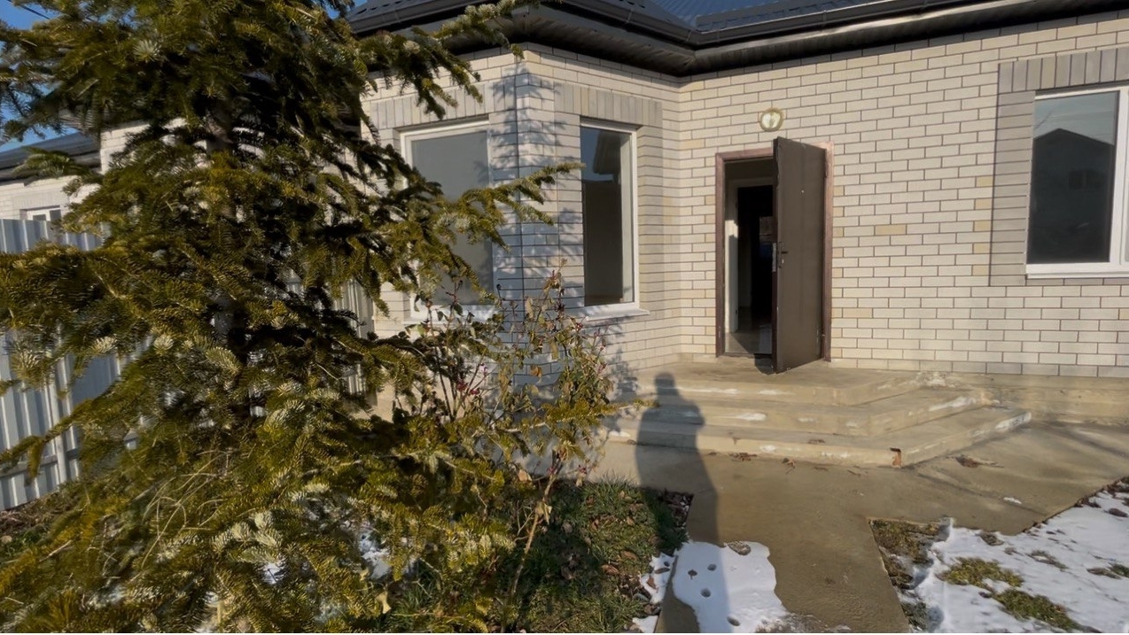 Дом 100 кв м с ремонтом в х. Красный! смотреть онлайн