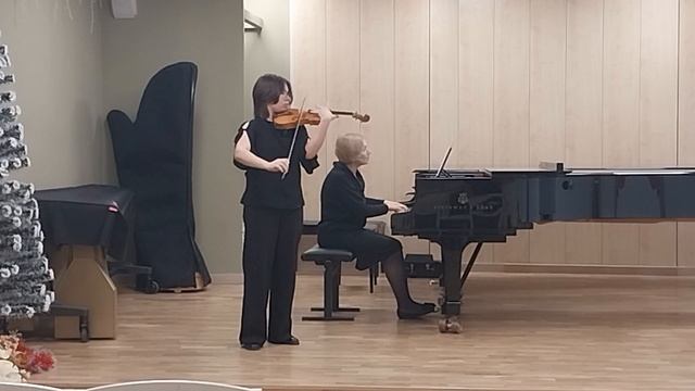 Бурцева Софья, 13 лет, скрипка, Детская музыкальная школа "МГМИ им. Шопена" смотреть онлайн