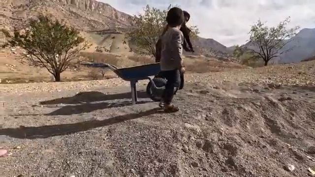 07.12.2023 Пустые сети; Недружелюбная река Разочарование Матери и детей С пустыми руками смотреть онлайн