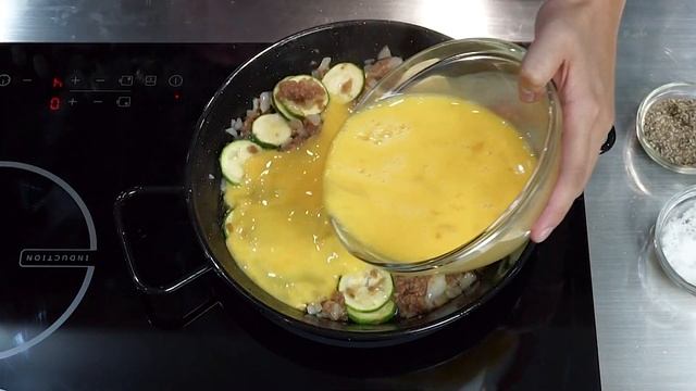 Tomato and Zucchini Fritatta | Metro.style смотреть онлайн