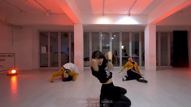 BEYONCE - COZY I LOCAL LIGHT DANCE IKIRI I 보깅 I 광명댄스학원 смотреть онлайн