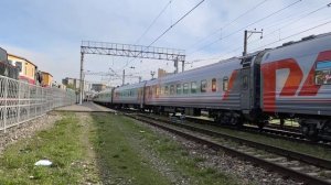Паровозы П36-0120 и П36-0110 с поездом Победы