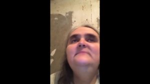 Я не могу разорвать его и выкинуть в окно - мем, оригинал