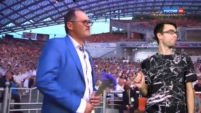 Электрическое соло... на аккустической гитаре?! смотреть онлайн