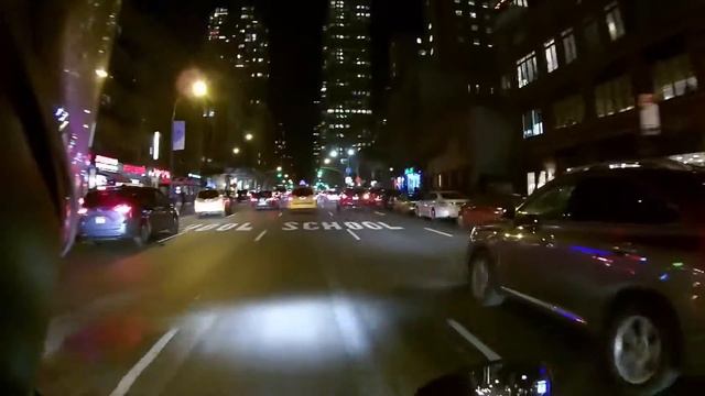 How Cold is Too Cold To Ride? 22 degrees in NYC on a Moto Guzzi V7 Stone смотреть онлайн