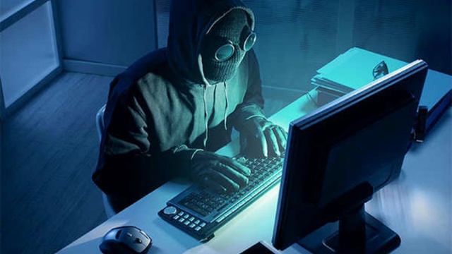What is Cyber Crime in Tamil | Types of Cyber Crime | Hacking | Phishing | Internet Theft | Scam смотреть онлайн