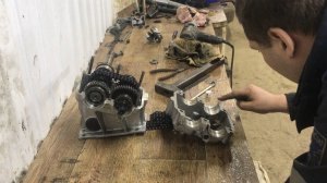 Ремонт редуктора от снегохода бурана.