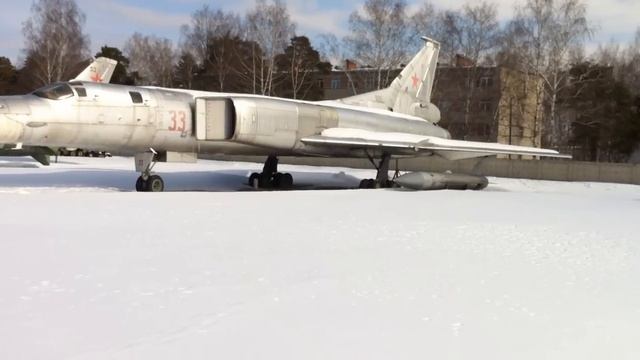 Экскурсия в музей авиации (часть 3) смотреть онлайн