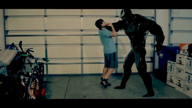 Blender VFX:  Venom Choke Hold