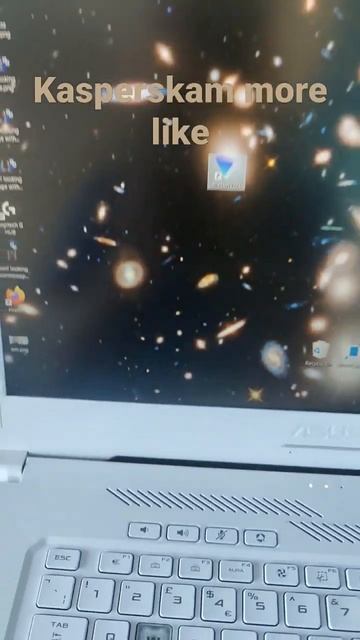 Kaspersky faking a hacker to get me to upgrade смотреть онлайн