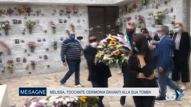 20 Maggio 2020 Mesagne Melissa, toccante cerimonia davanti alla sua tomba смотреть онлайн