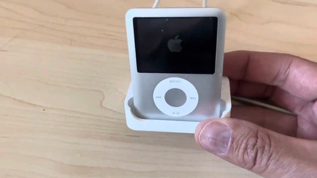 Apple iPod mini 4GB with dock and powercord test compact music video player смотреть онлайн