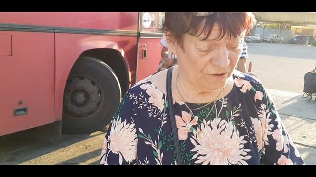 Встретил маму в Харькове смотреть онлайн