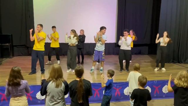 Танец вожатых 
