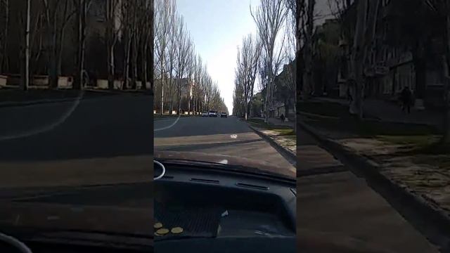 Одноногий Бандита 😜 Поездка по краматорску 🤣 Бобёр едет на работу) смотреть онлайн