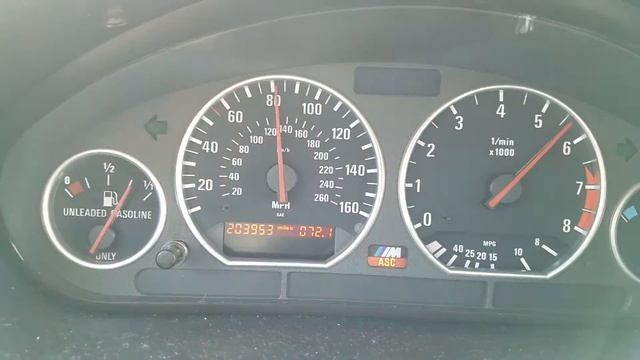 How slow is an automatic E36 M3? смотреть онлайн