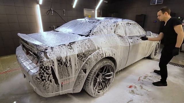 Dodge Challenger детейлинг смотреть онлайн