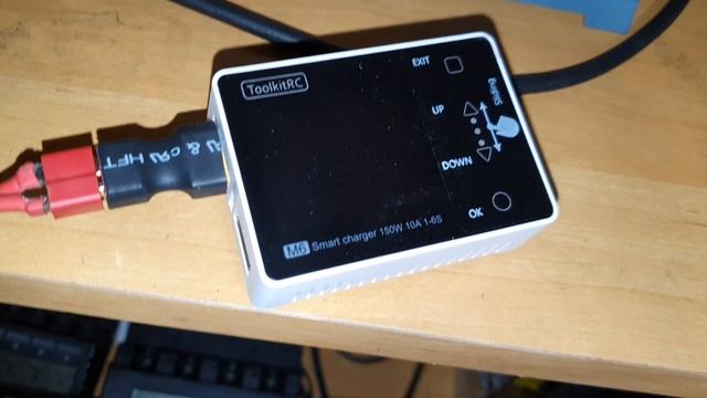 ToolkitRC M6 charger problem смотреть онлайн