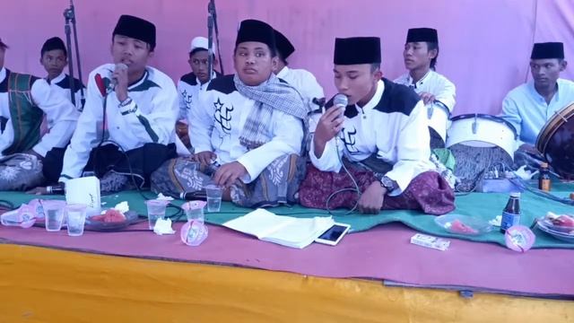 Spesial.... lagu acara pernikahan saudari Hariseh Jumas Sampang Madura смотреть онлайн