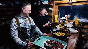 В ТАЁЖНОЙ ИЗБЕ С "НЕБЗДЯЩИМИ" \ ДЕНЬ ТРЕТИЙ \ РЫБАЛКА ХАРИУСА