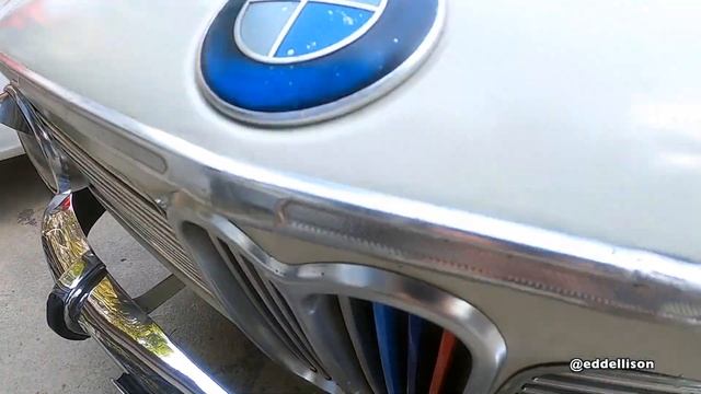 BMW 02 Series … and a Jet Fighter … at Hangar Café смотреть онлайн