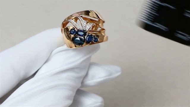 Золотое кольцо Александра с бриллиантом и сапфиром 3011723ск