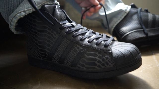 adidas｜アディダス｜PRO MODEL SNAKESKIN ｜ Unboxing & Review | S85960 смотреть онлайн