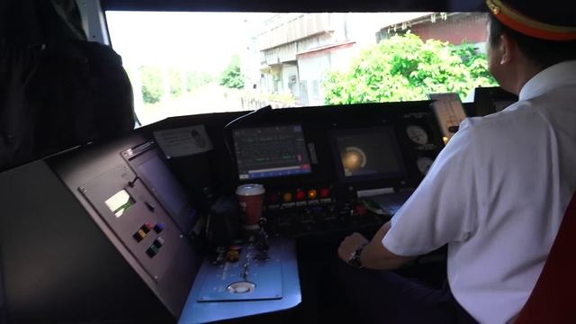 2015.5.29 台鐵 EMU800 區間電聯車