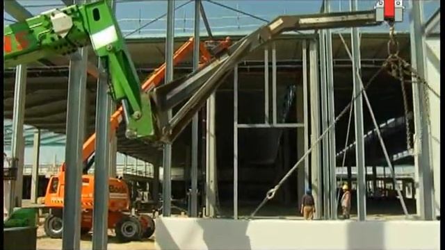 Verreiker huren bij Tillemans machineverhuur bv te Mill www.tillemans.nl смотреть онлайн