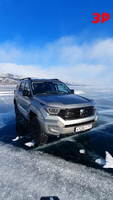 Tank 400 на льду Байкала! Первый тест внедорожника Танк 400, рассказывает Максим Кадаков смотреть онлайн