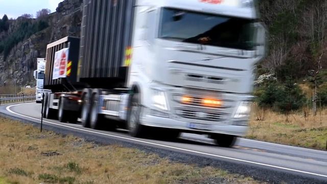 OLSEN TRANSPORT FEIRER 25.ÅR 2020 смотреть онлайн