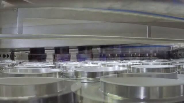 Step inside a Waldner DOSOMAT cup filling machine for fresh dairy смотреть онлайн