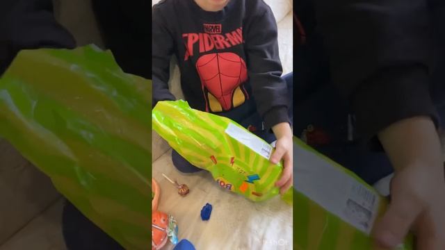 Распаковка больших сюрпризов